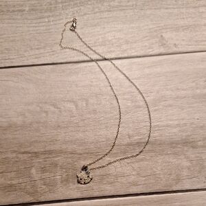 🐬Dazzling Silver Necklace with Crystal Hello Kitty Charm
